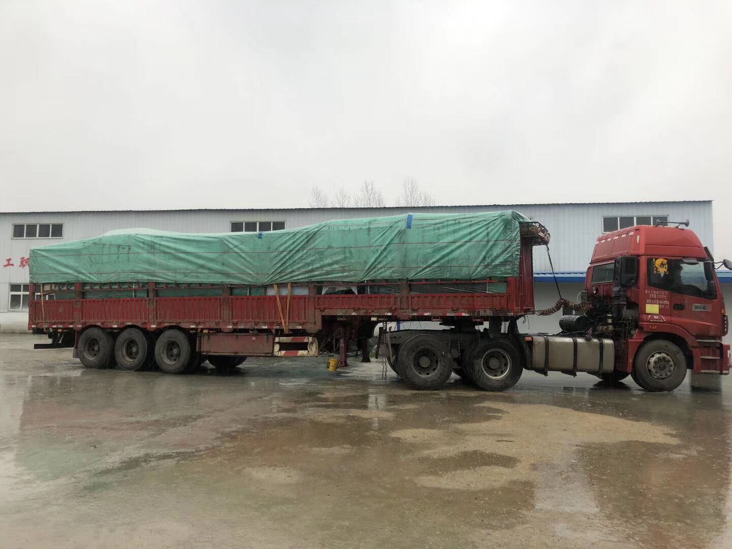 2月27日發往湖南湘西   13米大車裝滿